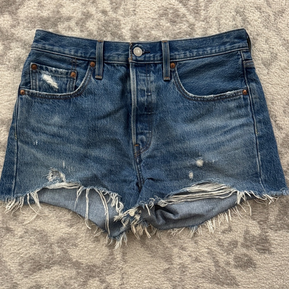 Levi’s 501 Distressed Blue Denim Women Shorts